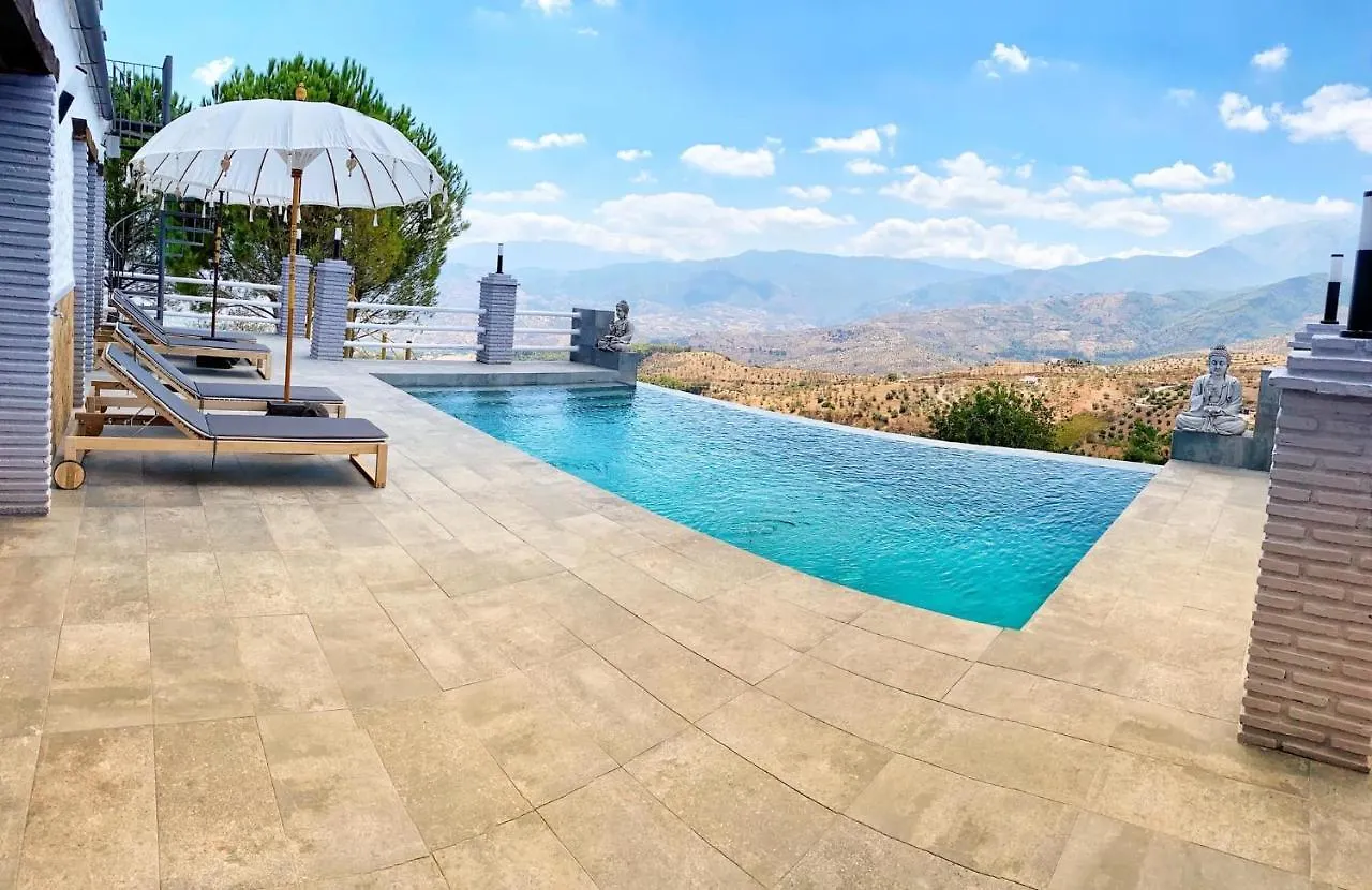 Gasthuis Casa Eden - Mountain View, Infinity Pool Hotel Alozaina