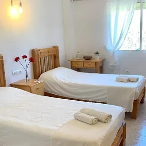 Hostel Sango Sierra De Nieves, Alozaina