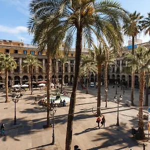 hotel-do-placa-reial.topbarcelonahotels.com/