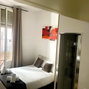 hostal-la-palmera.topbarcelonahotels.com/