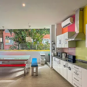 https://palma-port-hostel.balearic-islands.net