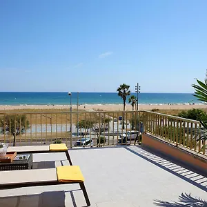 aparthotel-solifemar-castelldefels.topbarcelonahotels.com/