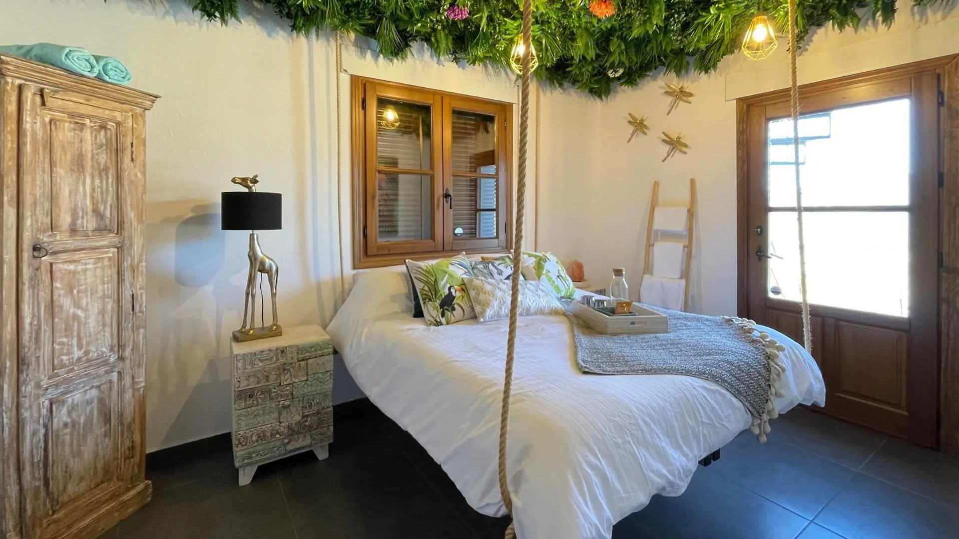 Guest house Casa Eden - Mountain View, Infinity Pool Hotel Alozaina Spain